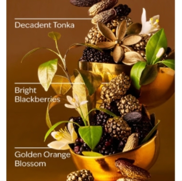 Bath & Body Works Golden Decorative 3-Wick Candle - Picture 2 of 3